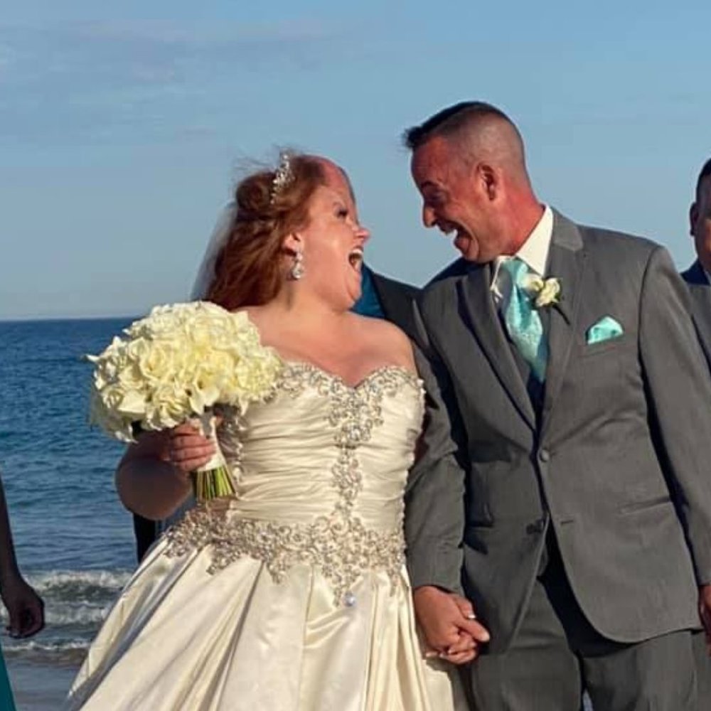 Meet your Posher, Elissa